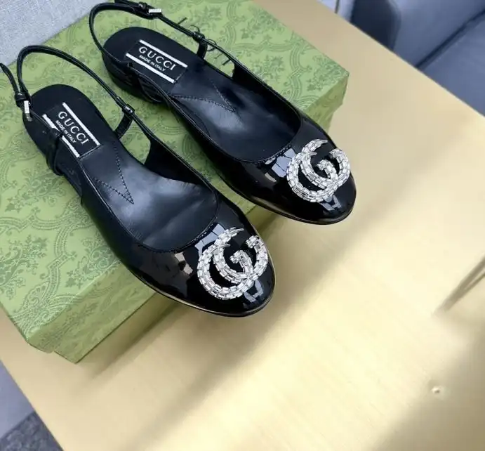 hype Gucci Flat Shoes