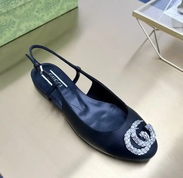 hype Gucci Flat Shoes