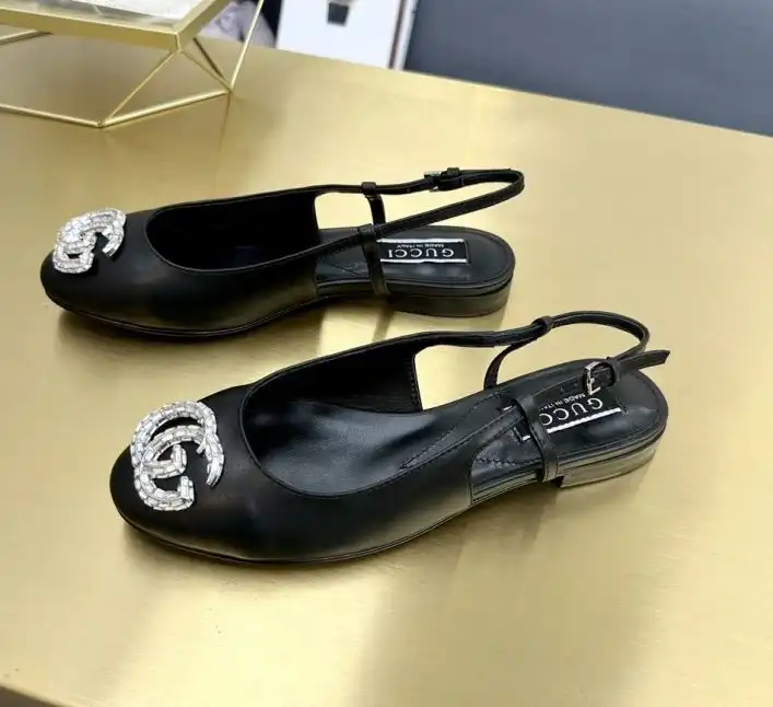 hype Gucci Flat Shoes