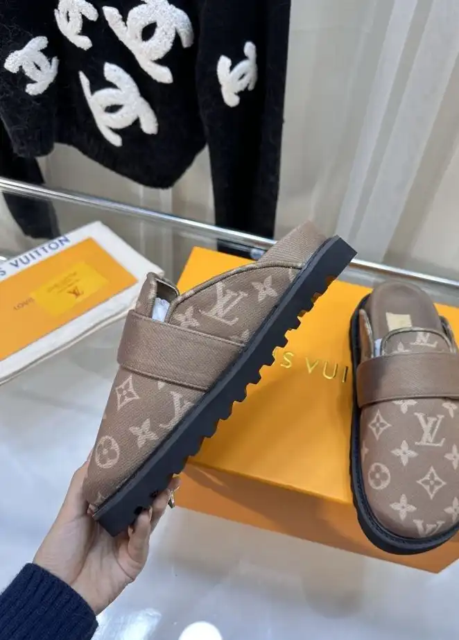 hype LV Slippers