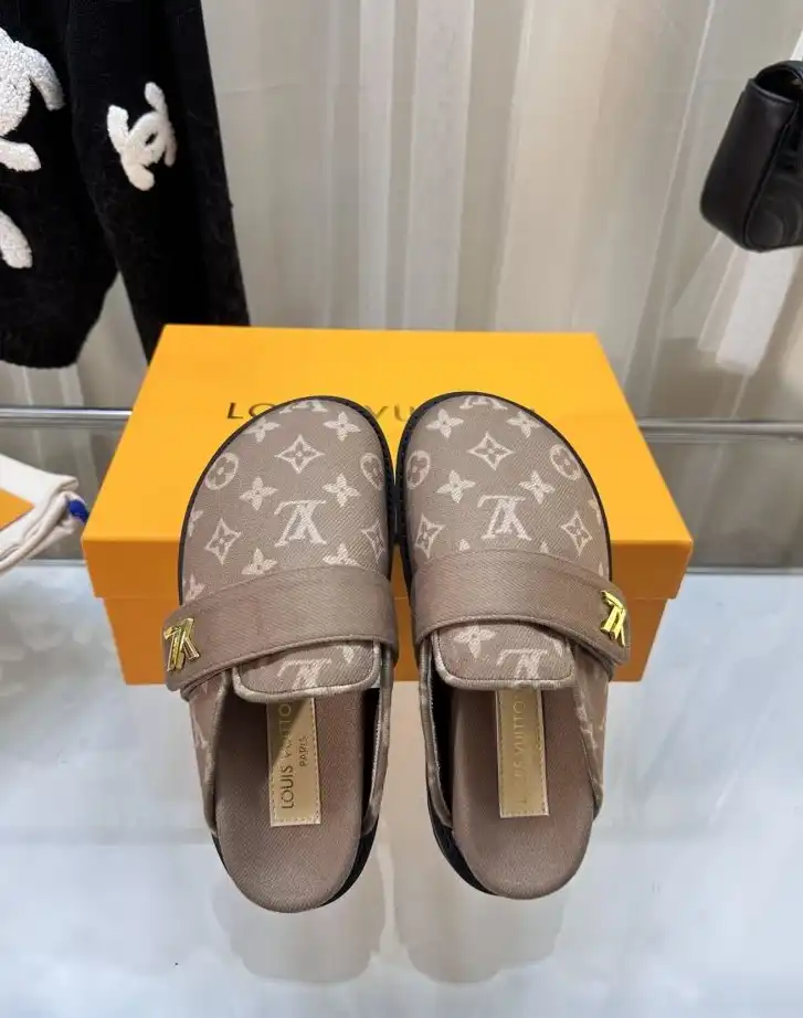 hype LV Slippers