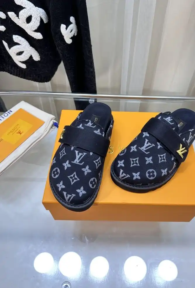 hype LV Slippers