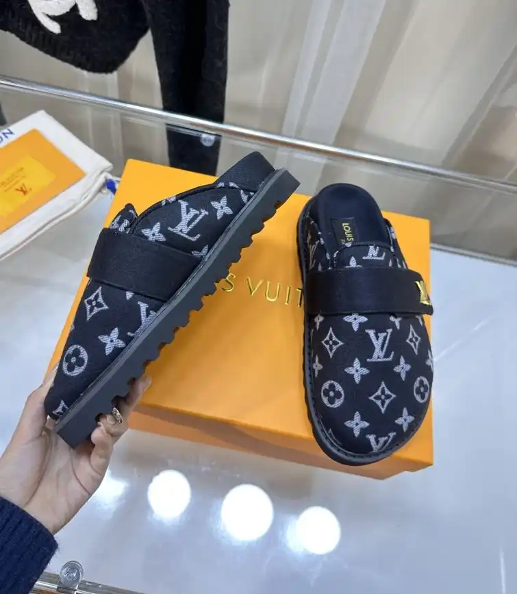 hype LV Slippers