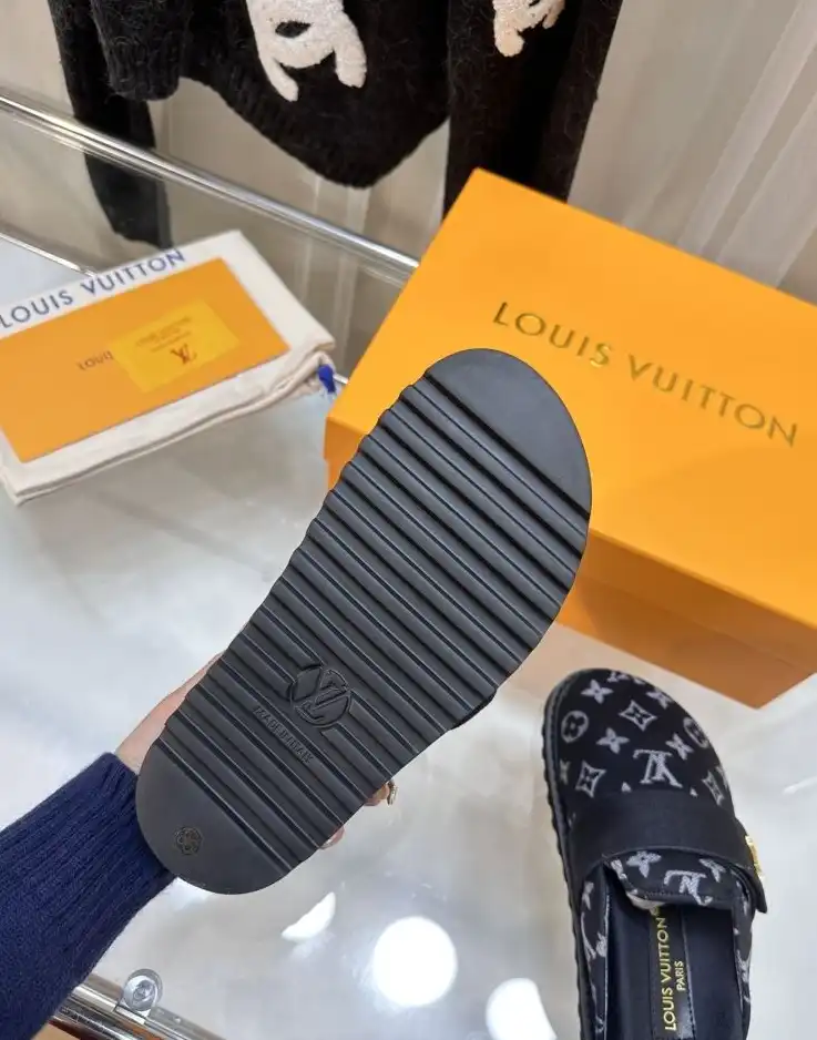 hype LV Slippers