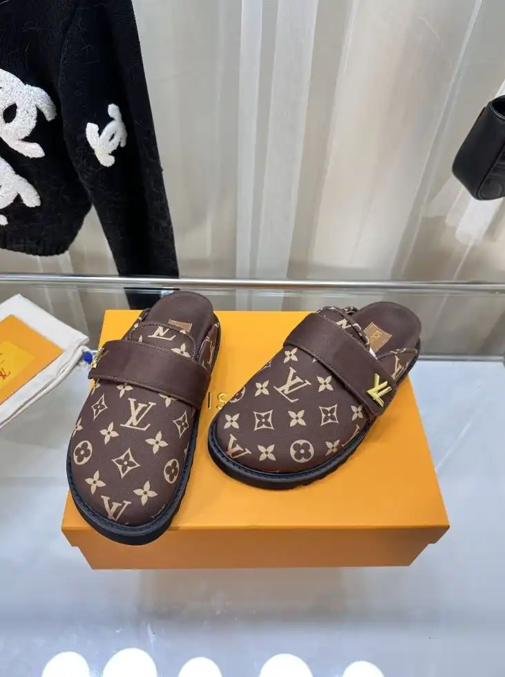 hype LV Slippers