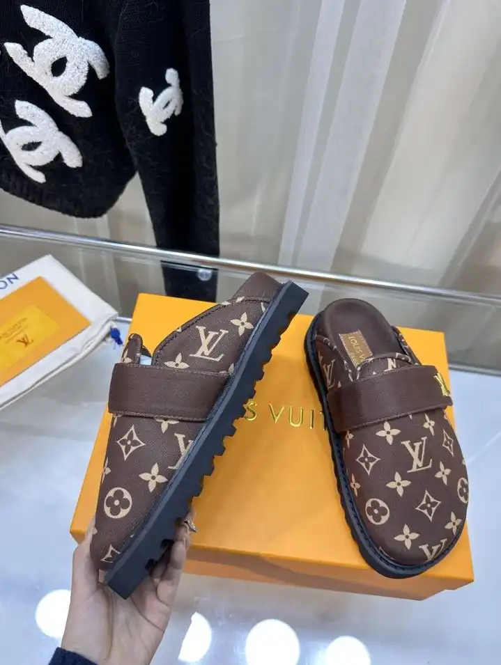 hype LV Slippers