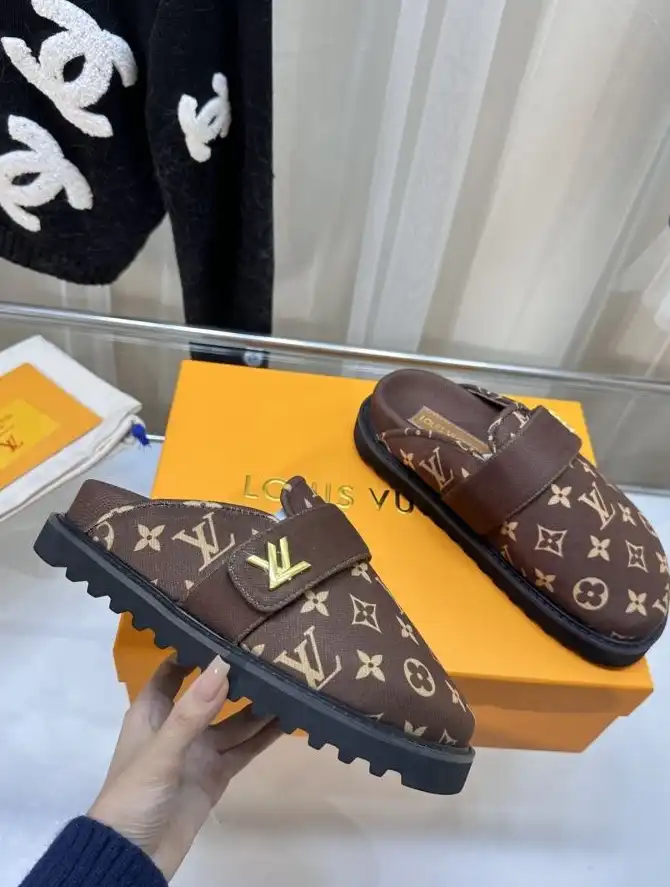 hype LV Slippers