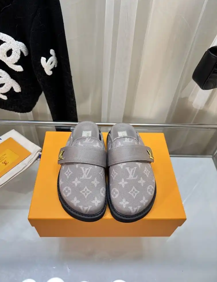 hype LV Slippers