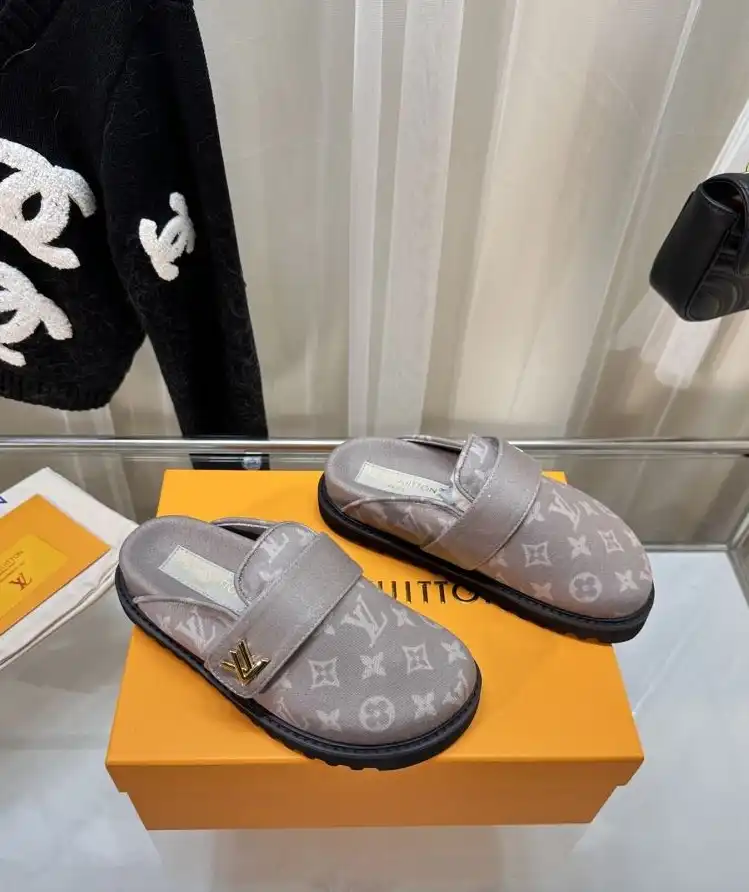 hype LV Slippers