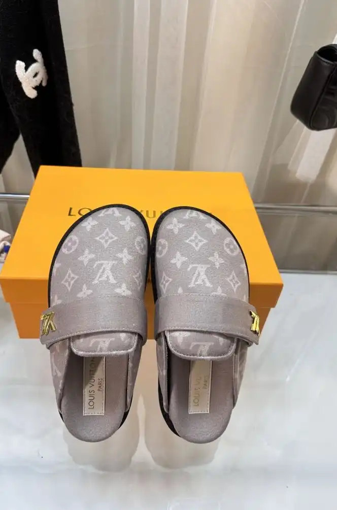 hype LV Slippers