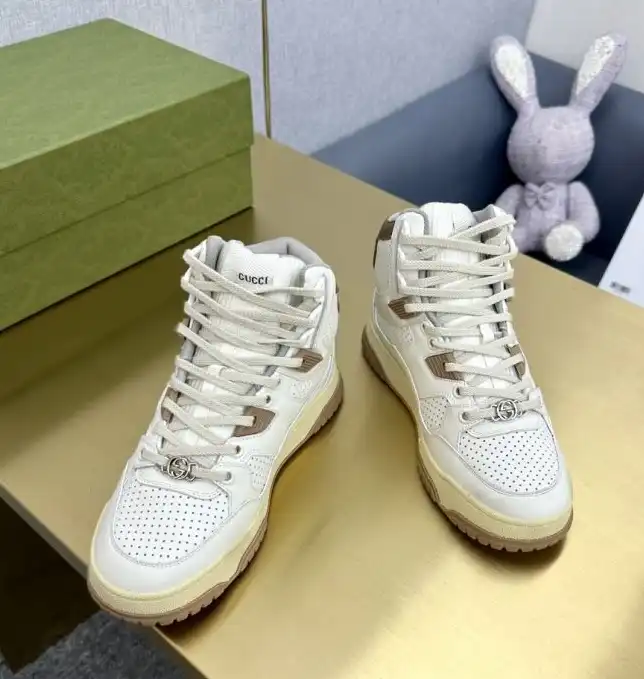 hype Gucci Sneakers