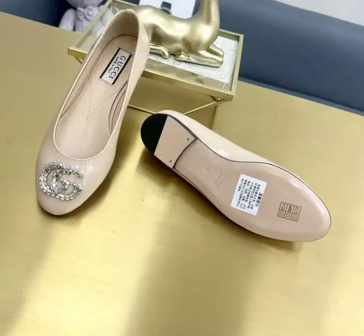 hype Gucci Flat Shoes