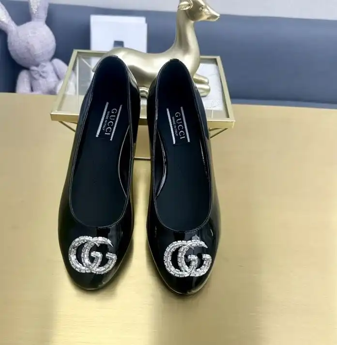 hype Gucci Flat Shoes