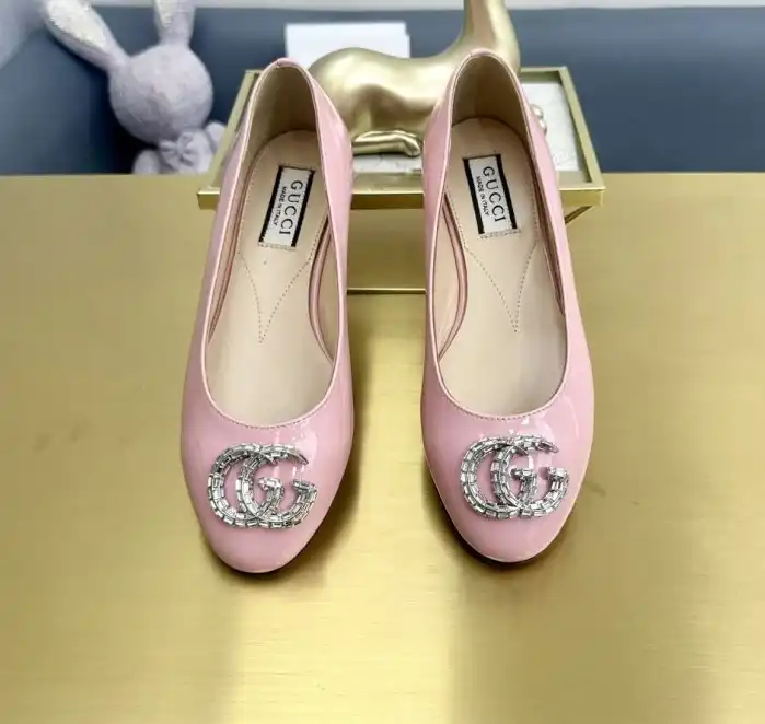 hype Gucci Flat Shoes