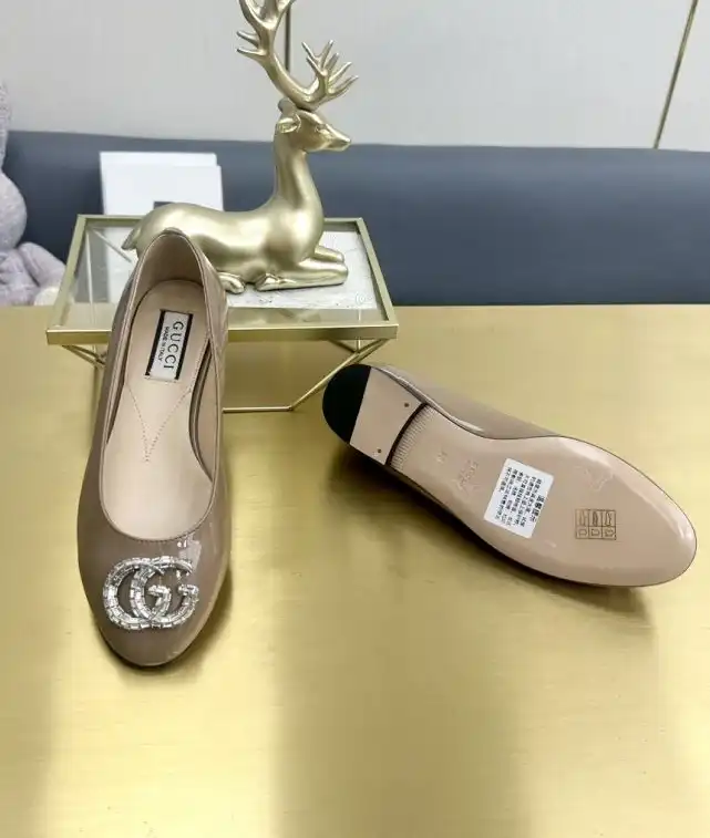 hype Gucci Flat Shoes