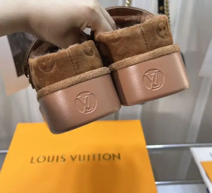 hype LV Slippers