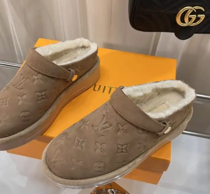 hype LV Slippers