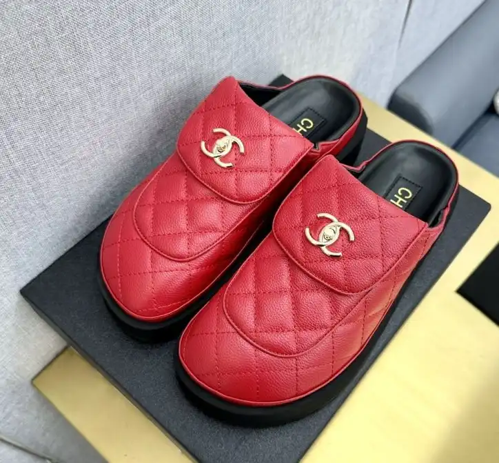 hype Chanel Slippers