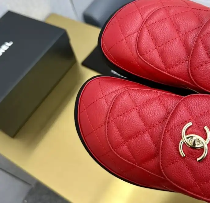 hype Chanel Slippers