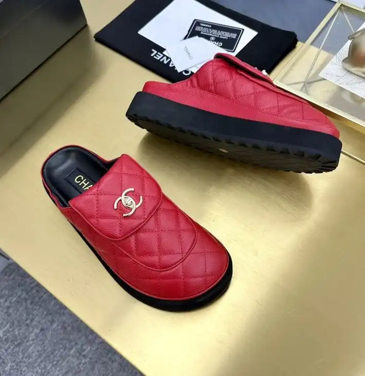 hype Chanel Slippers