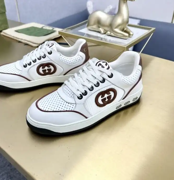 hype Gucci Sneakers