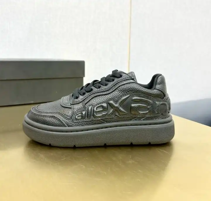 hype Alexander Wang Sneakers