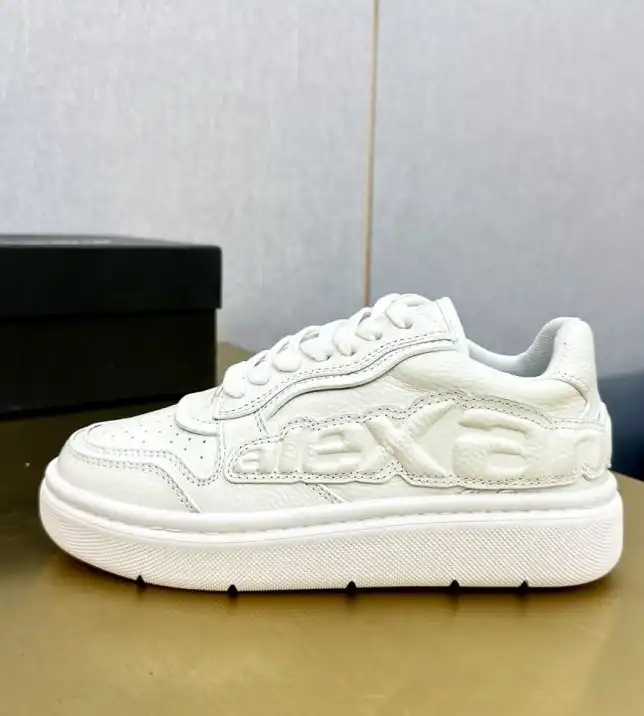 hype Alexander Wang Sneakers