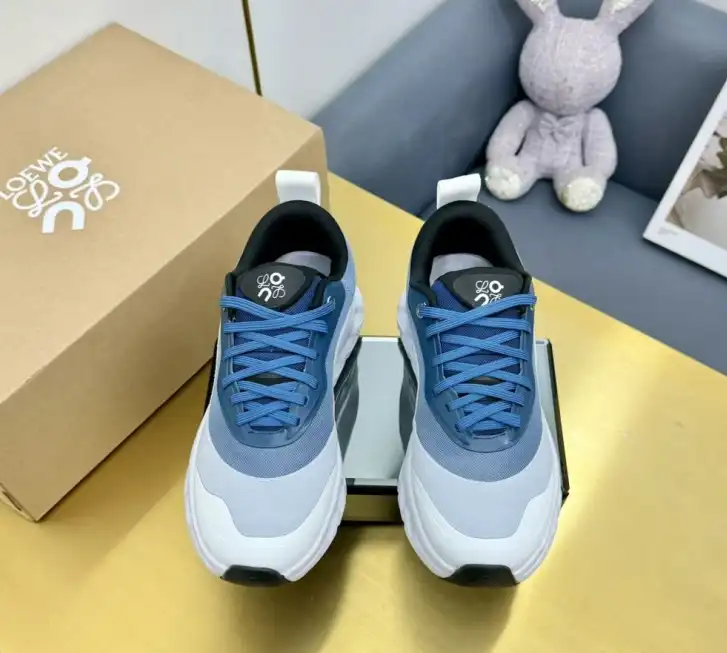 hype Loewe Sneakers