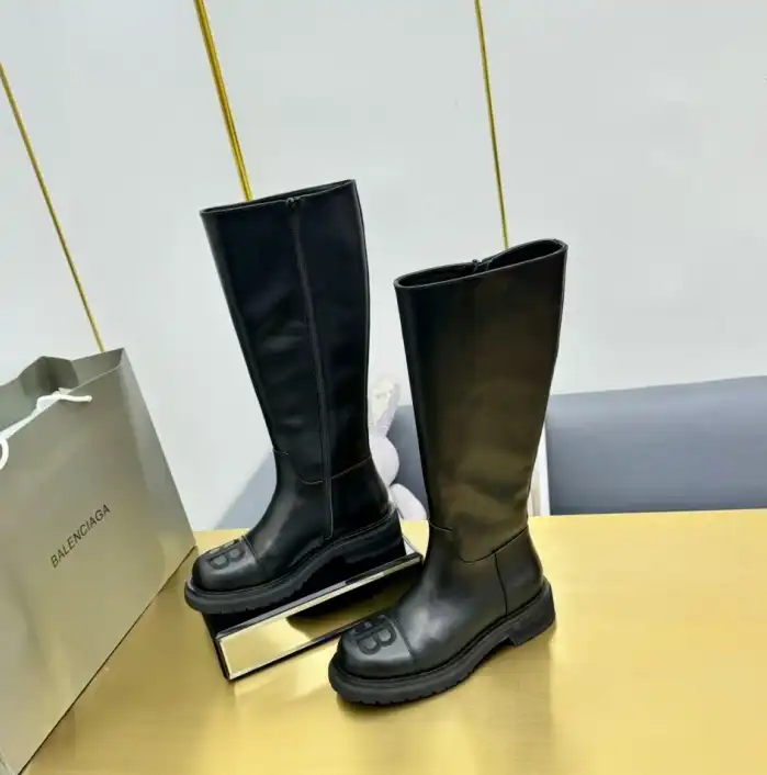 hype Balenciaga Boots