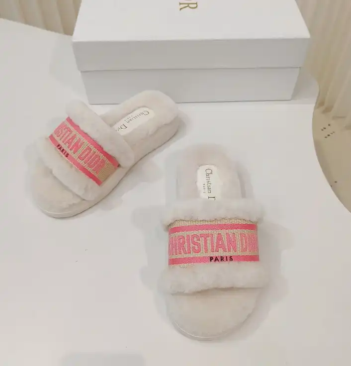 hype Christian Dior Slippers