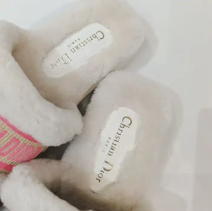 hype Christian Dior Slippers