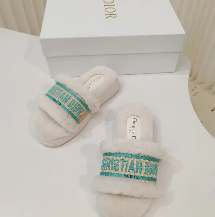 hype Christian Dior Slippers