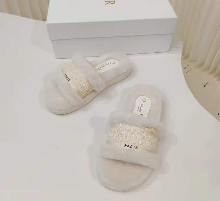 hype Christian Dior Slippers