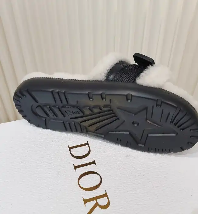 hype Christian Dior Slippers