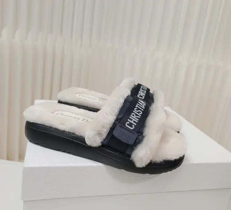 hype Christian Dior Slippers