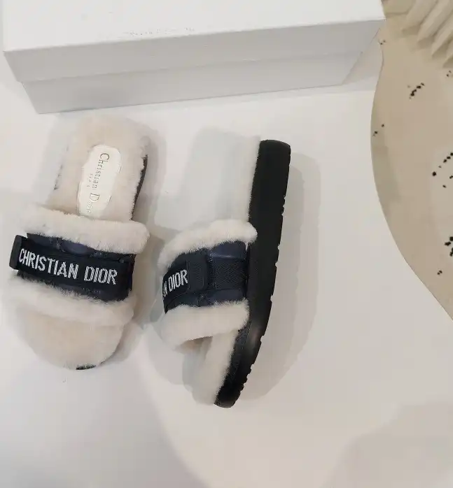 hype Christian Dior Slippers