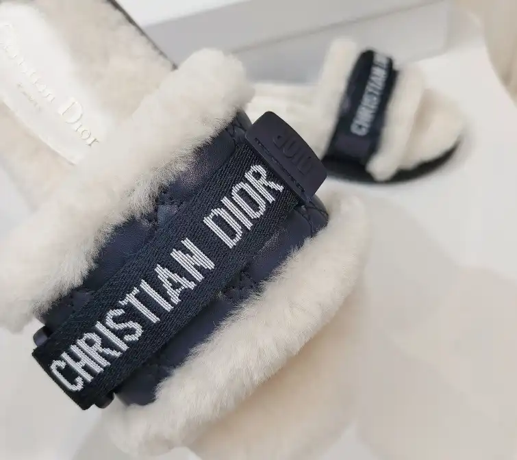 hype Christian Dior Slippers