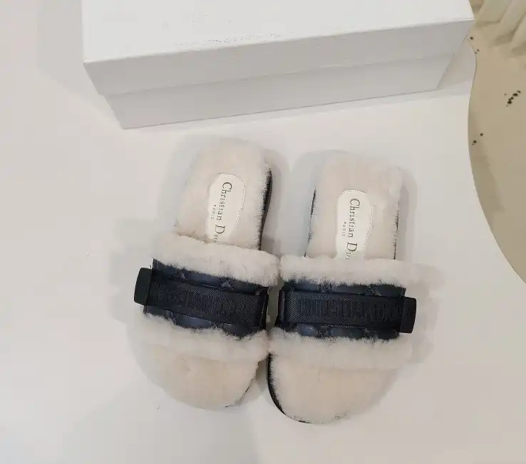 hype Christian Dior Slippers