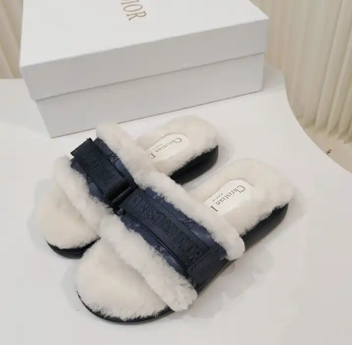 hype Christian Dior Slippers