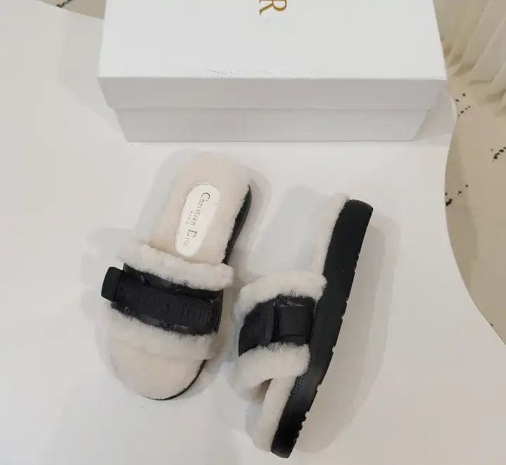 hype Christian Dior Slippers