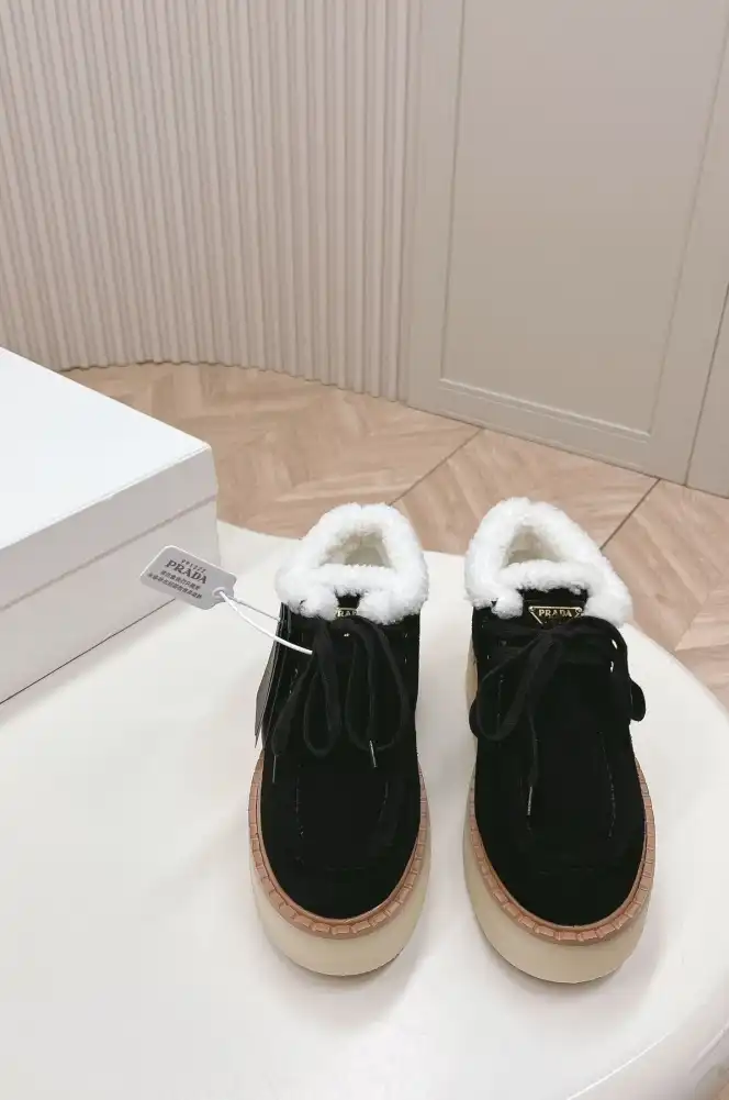 hype Prada Casual Shoes