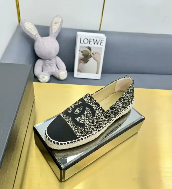 hype Chanel Flat Shoes