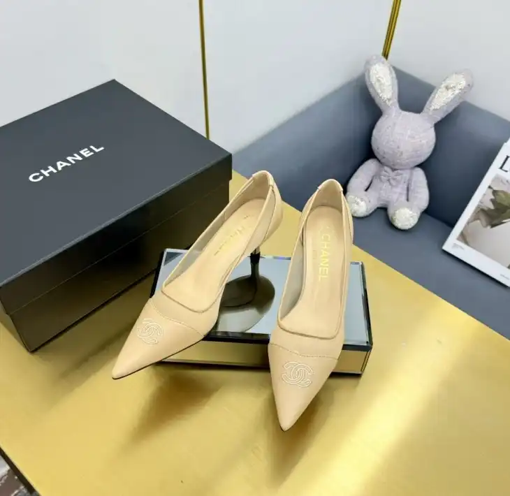 hype Chanel High Heels