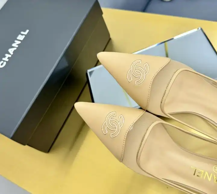 hype Chanel High Heels