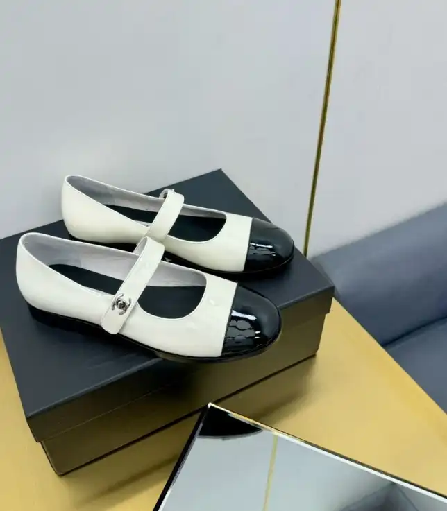 hype Chanel Flat Shoes