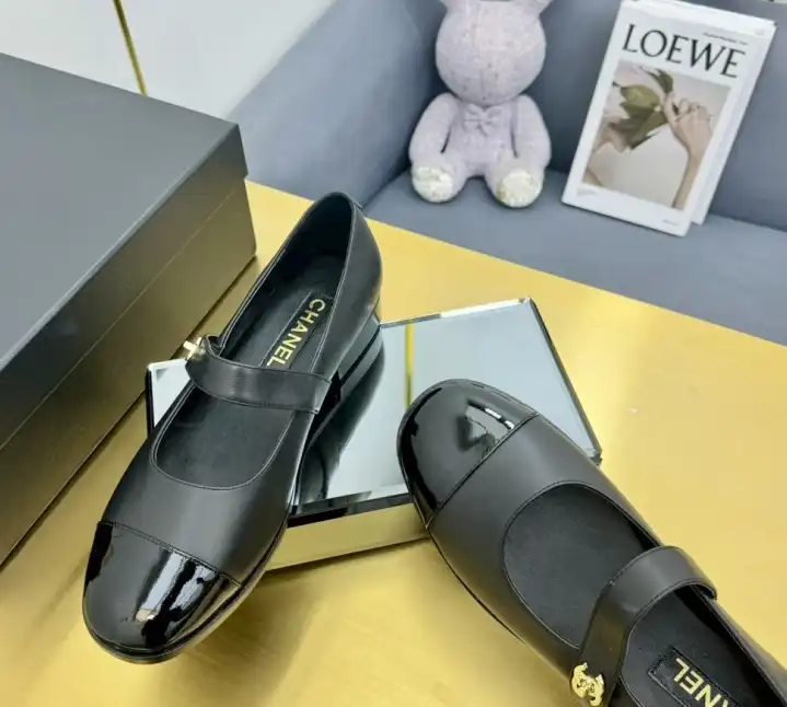 hype Chanel Flat Shoes