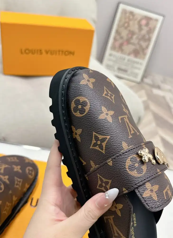 hype LV Slippers