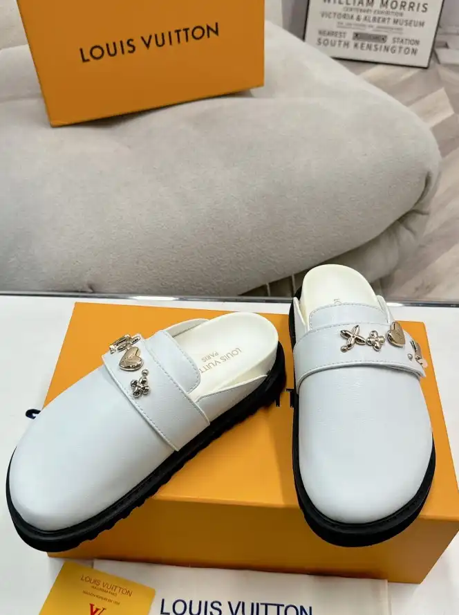 hype LV Slippers