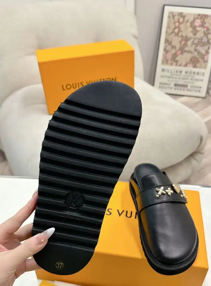 hype LV Slippers