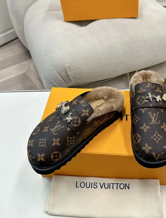 hype LV Slippers